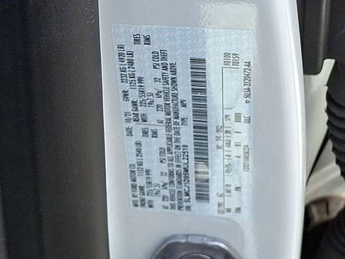 Used 2021 Lincoln Corsair AWD w/ Premium Package image 34