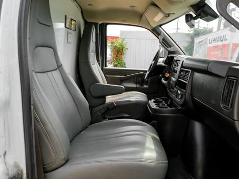 Used 2019 GMC Savana 3500 w/ Power Convenience Package image 28