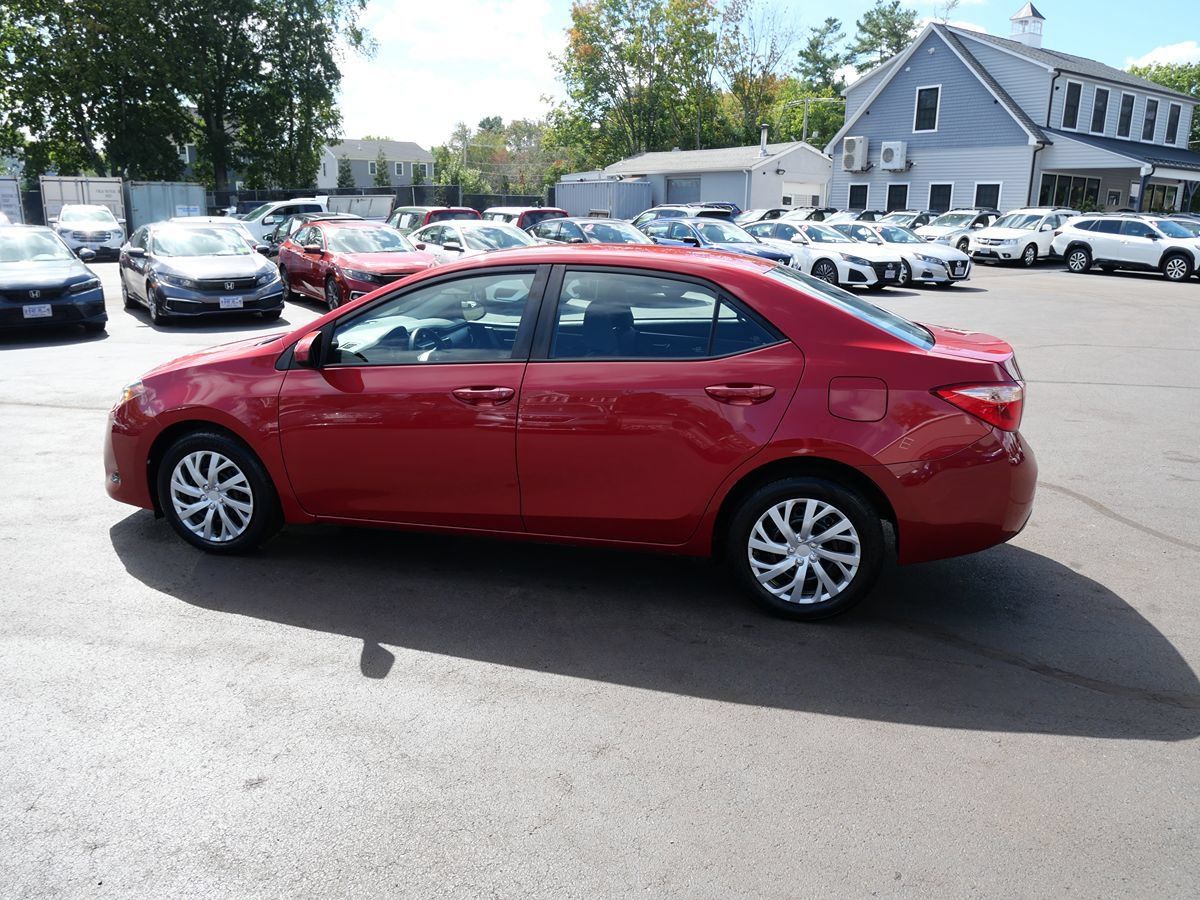 Used 2017 Toyota Corolla LE FWD image 8