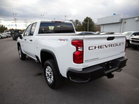 Certified 2024 Chevrolet Silverado 2500 Custom w/ Custom Value Package image 6