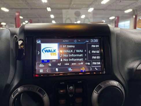 Used 2017 Jeep Wrangler Unlimited Sport w/ Quick Order Package 23S image 23