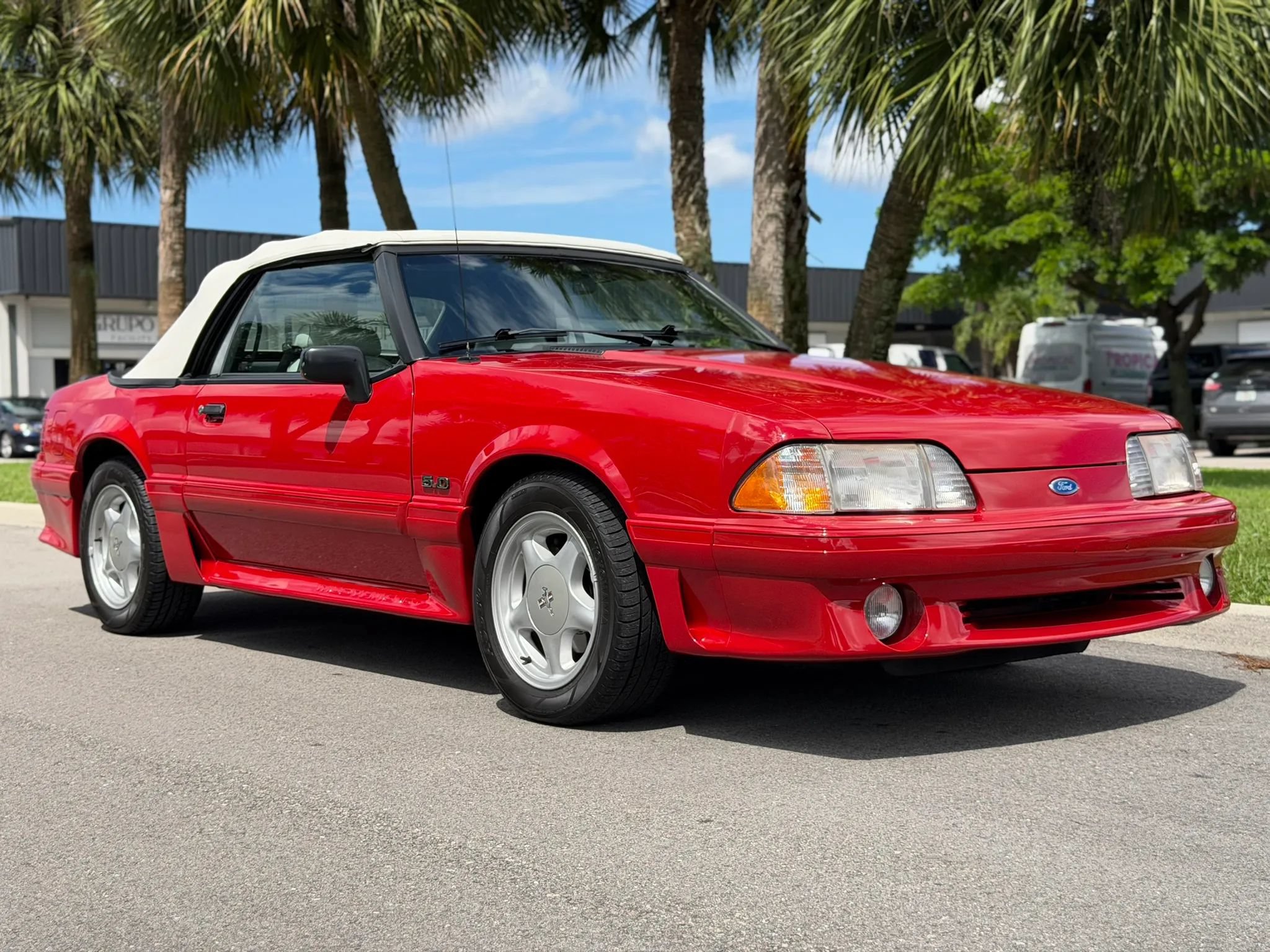 Used 1993 Ford Mustang GT RWD image 87