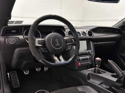 Used 2018 Ford Mustang Shelby GT350 w/ Convenience Package image 10