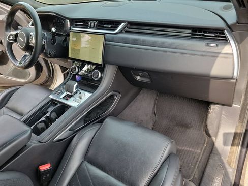 Used 2023 Jaguar F-PACE S AWD/4WD image 15