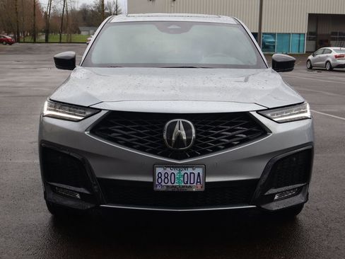 Used 2025 Acura MDX A-Spec image 9