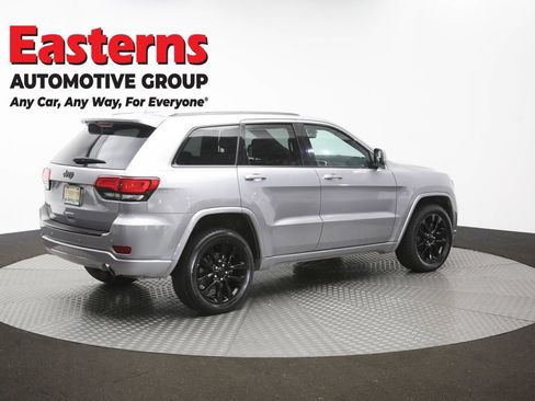 Used 2017 Jeep Grand Cherokee Altitude AWD/4WD image 41