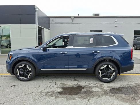 New 2025 Kia Telluride S image 5