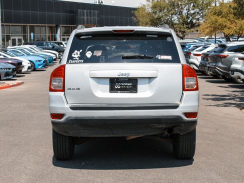 Used 2012 Jeep Compass Sport AWD/4WD image 6