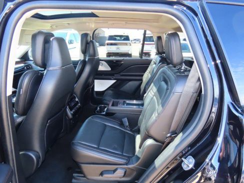 Certified 2023 Lincoln Aviator Reserve w/ Equipment Group 201A image 19