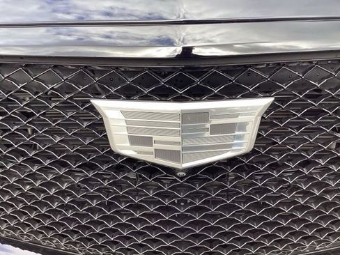 Used 2023 Cadillac Escalade ESV Sport Platinum w/ LPO, ONYX Package AWD/4WD image 32