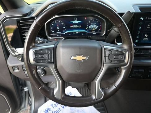 Used 2024 Chevrolet Silverado 3500 LTZ AWD/4WD image 24