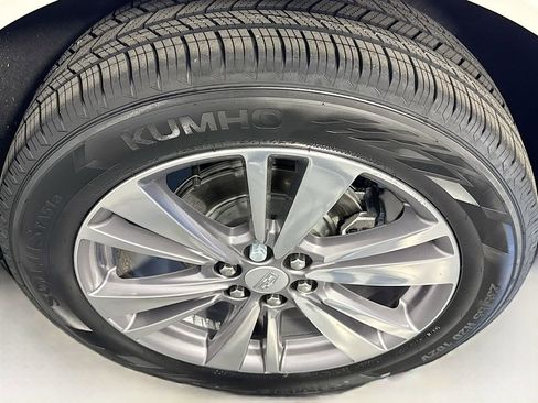 Used 2024 Cadillac XT5 Premium Luxury w/ Technology Package image 18