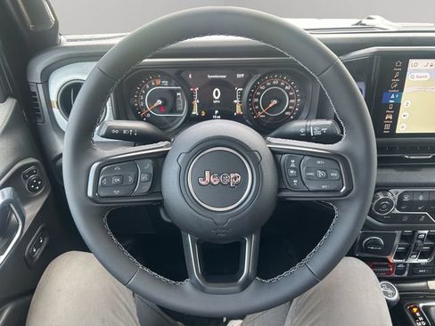 New 2026 Jeep Gladiator Sport AWD/4WD image 10