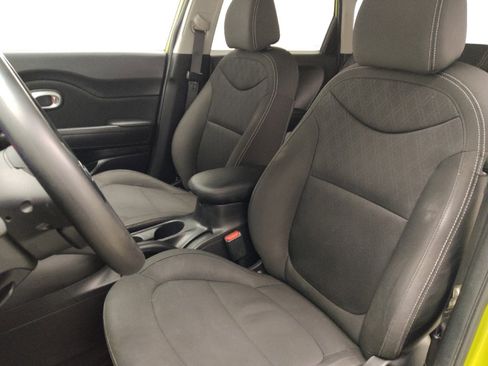 Used 2017 Kia Soul image 17