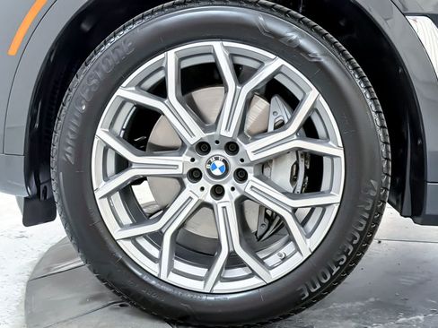 Used 2026 BMW X7 xDrive40i AWD/4WD image 27
