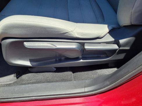 Used 2020 Honda CR-V LX image 26