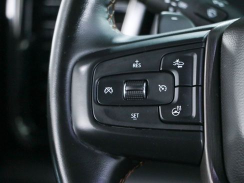 Used 2023 GMC Sierra 1500 AT4 w/ AT4 Premium Package AWD/4WD image 14
