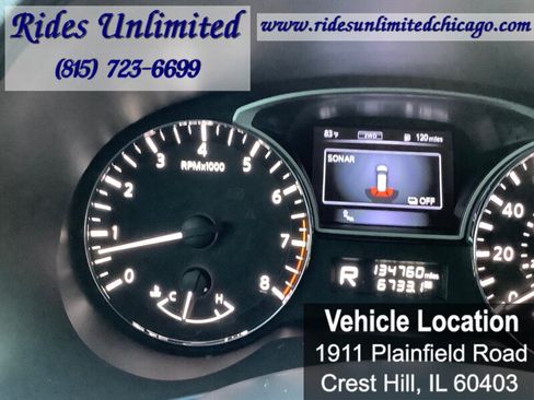 Used 2015 Nissan Pathfinder Platinum w/ Family Entertainment Package AWD/4WD image 15