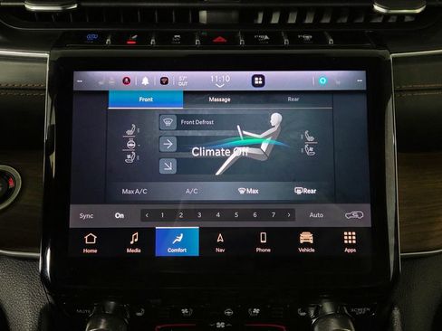 Used 2022 Jeep Grand Cherokee Summit w/ Luxury Tech Group V AWD/4WD image 24