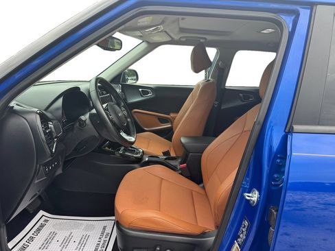 Used 2024 Kia Soul EX w/ Option Group 015 FWD image 13