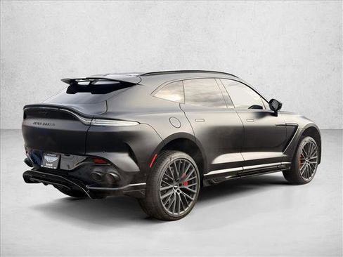 Used 2023 Aston Martin DBX 707 image 7