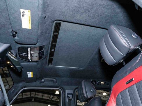 Used 2025 Mercedes-Benz G 63 AMG 4MATIC image 17