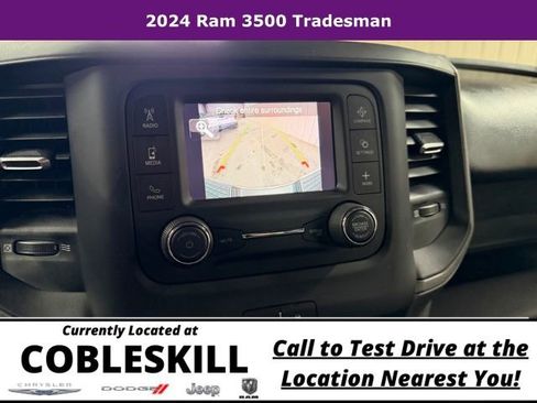 Used 2024 RAM 3500 Tradesman w/ Chrome Appearance Group AWD/4WD image 22