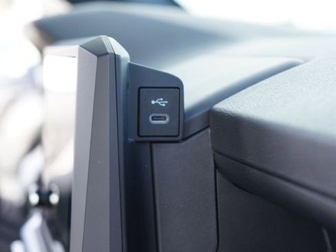 Certified 2025 Toyota 4Runner SR5 image 28