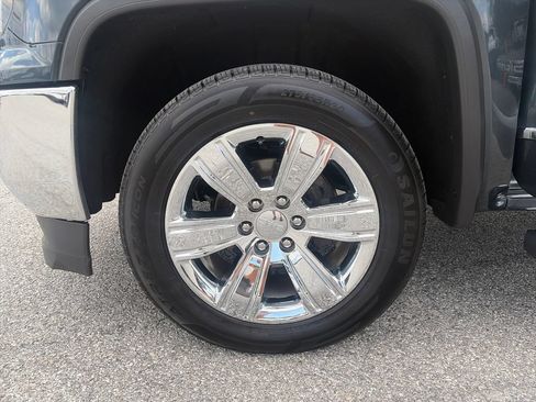 Used 2018 GMC Sierra 1500 SLT AWD/4WD image 44