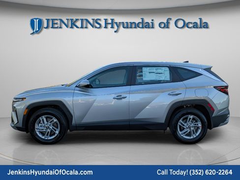 New 2026 Hyundai Tucson SE image 7