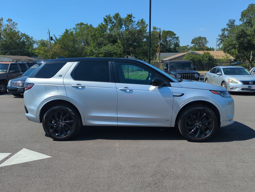 Used 2020 Land Rover Discovery Sport SE R-Dynamic AWD/4WD image 8