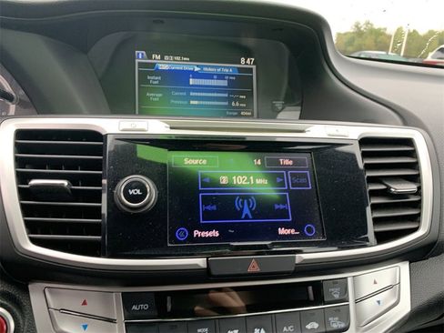 Used 2015 Honda Accord EX-L image 17