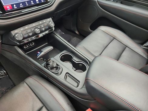 Used 2023 Dodge Durango GT AWD/4WD image 11