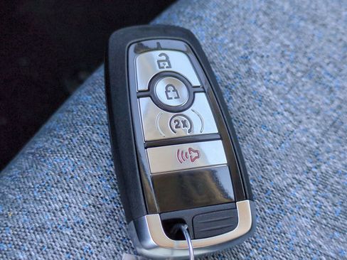 New 2025 Ford Maverick XLT w/ Equipment Group 301A image 34