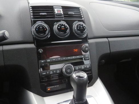 Used 2008 Saturn Sky image 15