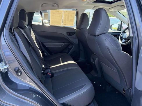 Certified 2026 Subaru Crosstrek 2.5i Premium AWD/4WD image 13