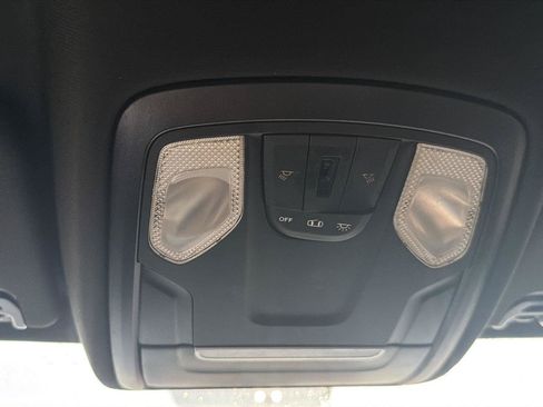 Used 2022 RAM 1500 Big Horn AWD/4WD image 12