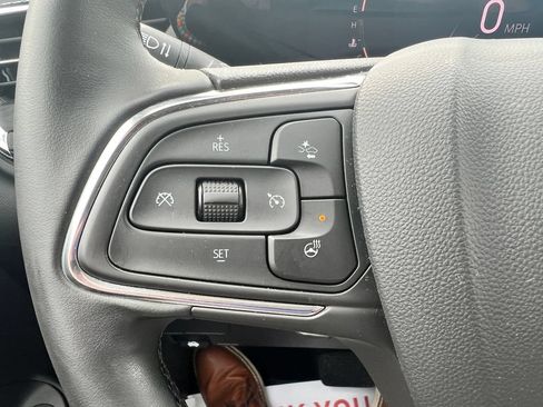 Used 2025 Buick Encore GX Sport Touring w/ Comfort Package FWD image 20