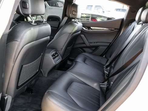 Used 2023 Maserati Ghibli Modena image 36