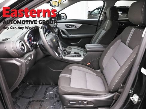 Used 2025 Chevrolet Blazer LT FWD image 14