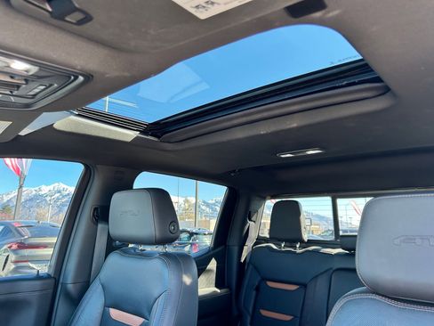 Used 2020 GMC Sierra 1500 AT4 w/ AT4 Premium Package image 30