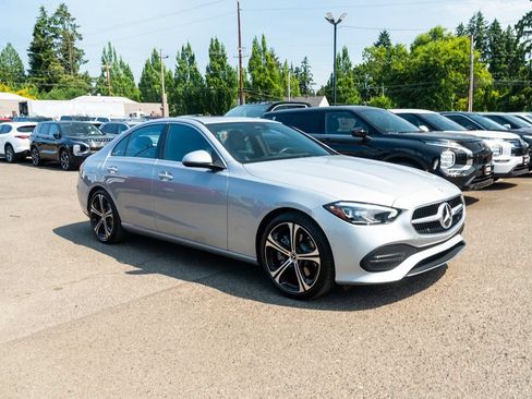 Used 2023 Mercedes-Benz C 300 Sedan image 26