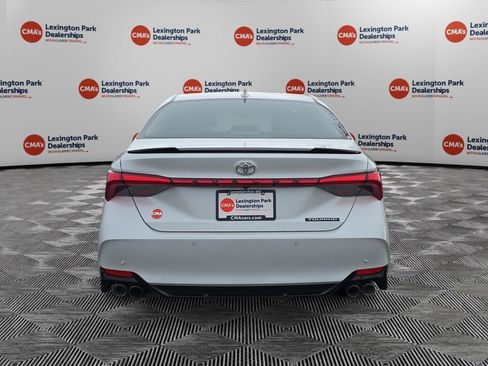 Used 2021 Toyota Avalon Touring w/ Advanced Safety Package image 6