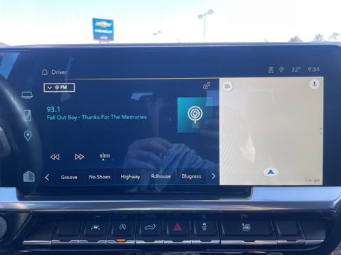 Used 2023 Chevrolet Silverado 1500 LT image 17