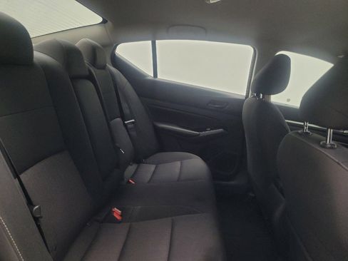 Used 2023 Nissan Altima 2.5 SV image 19