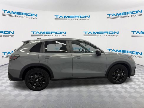 Used 2025 Honda HR-V Sport image 6