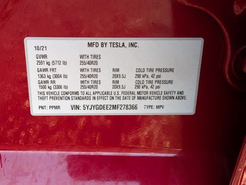 Used 2021 Tesla Model Y Long Range image 25