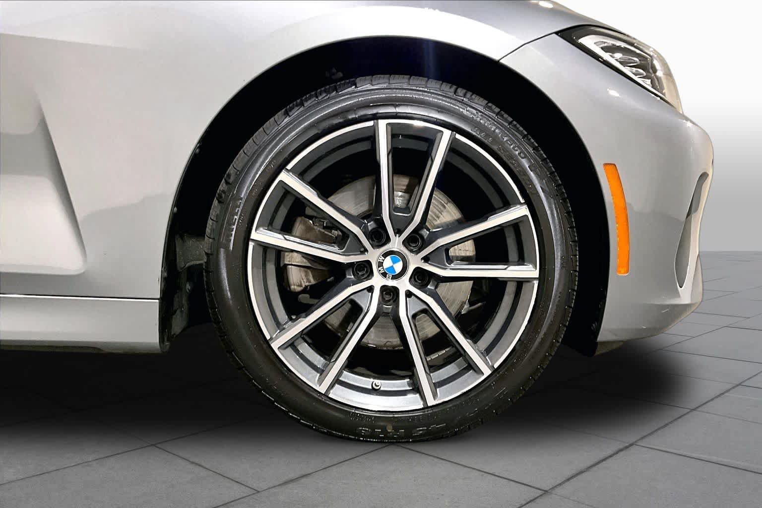 Used 2024 BMW 430i xDrive Convertible w/ Premium Package AWD/4WD image 10