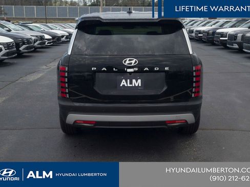 New 2026 Hyundai Palisade SE FWD image 8