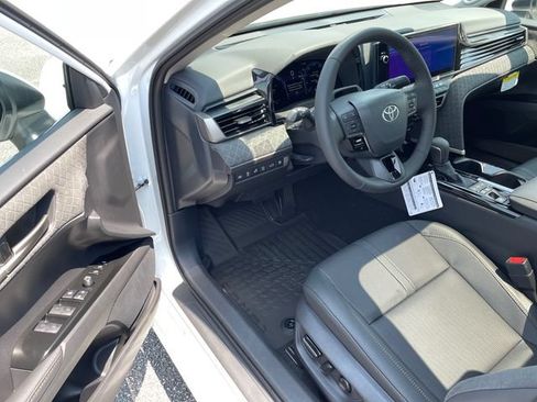 Used 2026 Toyota Camry XLE w/ Premium Plus Package FWD image 5